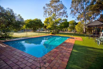Grampians National Park | Mountain View Motor Inn & Holiday Lodges - Halls Gap Vic